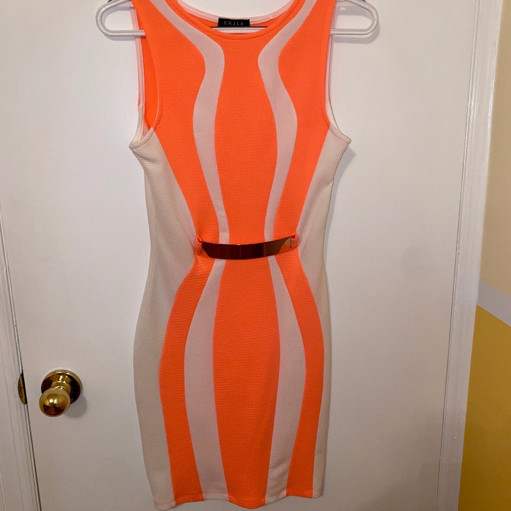 UK2LA Dress Size Small